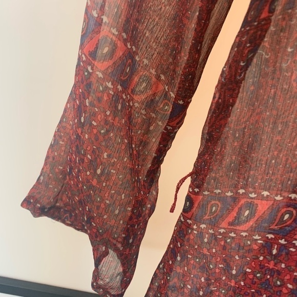 Converse All Star sheer button down shirt. Medium - Picture 11 of 15